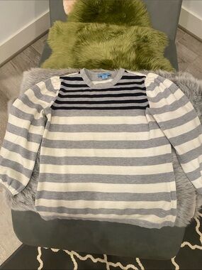 CeCe Striped Puff-Sleeve Sweater in Gray, White & Navy
